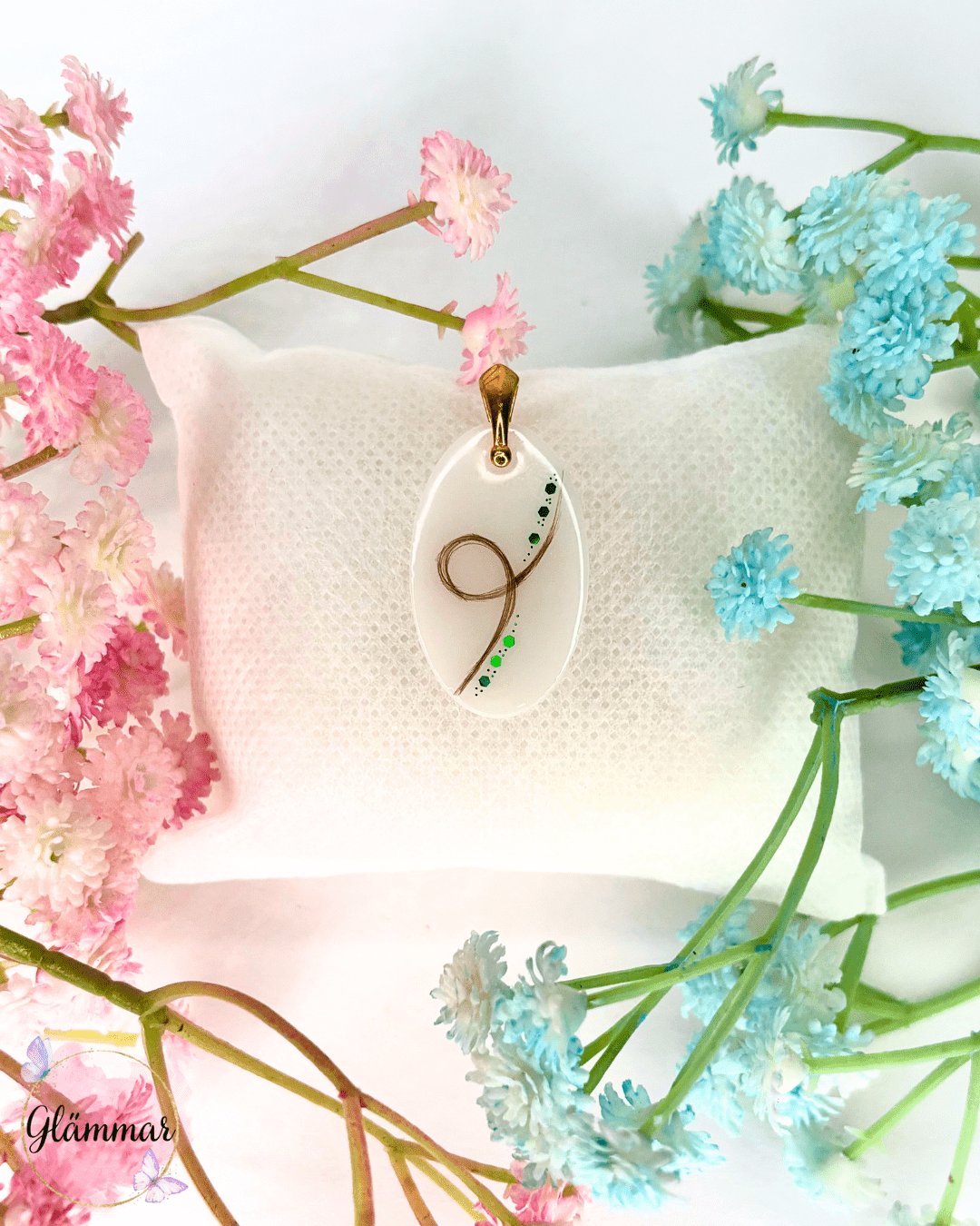 Glämmar juuksesalgust kaelakee ripats